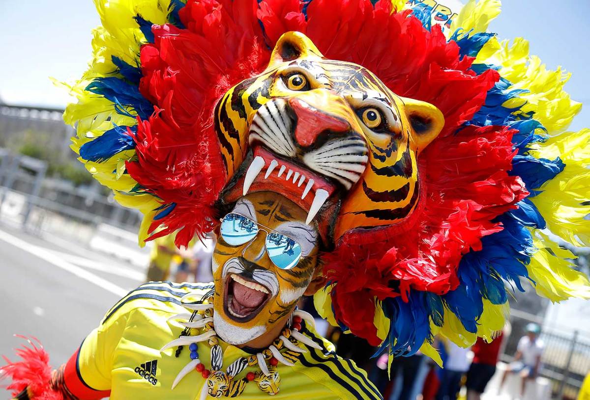 Colombia-fan-bc30db758f26497cb2ffe3c86ecf1c18-0.jpg